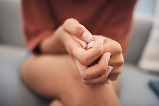 Unhas quebradiças: confira principais causas e dicas para fortalecer