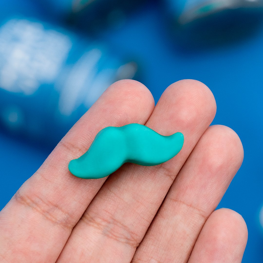 Arte 04 Gummy Hair for Men gominha na mão